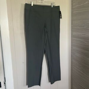 NWT Nic+Zoe charcoal gray straight leg slacks, size 16